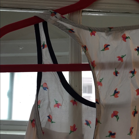 Splendid Tank - Picture 5 of 5